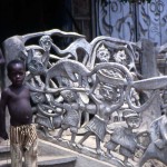 Boys outside Susanne Wenger’s house in Osogbo, Nigeria. Susanne Wenger was a German woman who documented and practised the Sango cult and lived in Nigeria for many years. 1977.